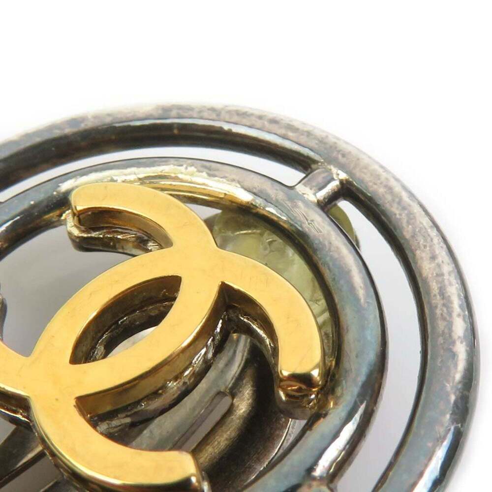 CHANEL Authentic Gold Logo Earrings - Picture 4 of 8